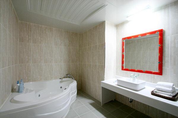 Hotel Cleopatra Ilsan Kōyō Стая снимка