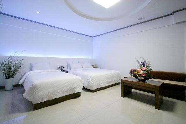 Hotel Cleopatra Ilsan Kōyō Стая снимка